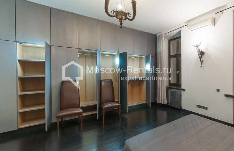 Photo #13 4-room (3 BR) apartment for <a href="http://moscow-rentals.ru/en/articles/long-term-rent" target="_blank">a long-term</a> rent
 in Russia, Moscow, Skaternyi lane, 22