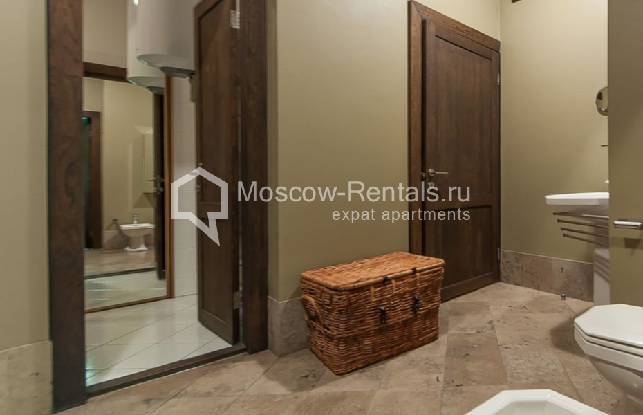 Photo #18 4-room (3 BR) apartment for <a href="http://moscow-rentals.ru/en/articles/long-term-rent" target="_blank">a long-term</a> rent
 in Russia, Moscow, Skaternyi lane, 22