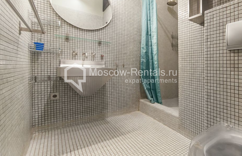 Photo #21 4-room (3 BR) apartment for <a href="http://moscow-rentals.ru/en/articles/long-term-rent" target="_blank">a long-term</a> rent
 in Russia, Moscow, Skaternyi lane, 22