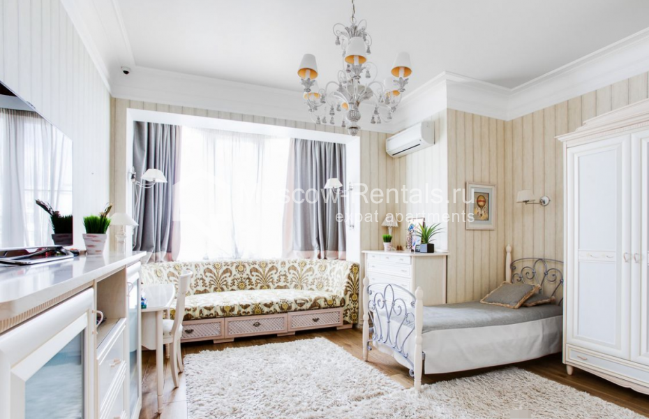 Photo #17 4-room (3 BR) apartment for <a href="http://moscow-rentals.ru/en/articles/long-term-rent" target="_blank">a long-term</a> rent
 in Russia, Moscow, Filevskyi blv, 24 к 2