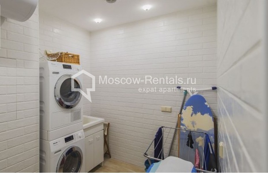 Photo #20 4-room (3 BR) apartment for <a href="http://moscow-rentals.ru/en/articles/long-term-rent" target="_blank">a long-term</a> rent
 in Russia, Moscow, Marshala Koneva str, 14