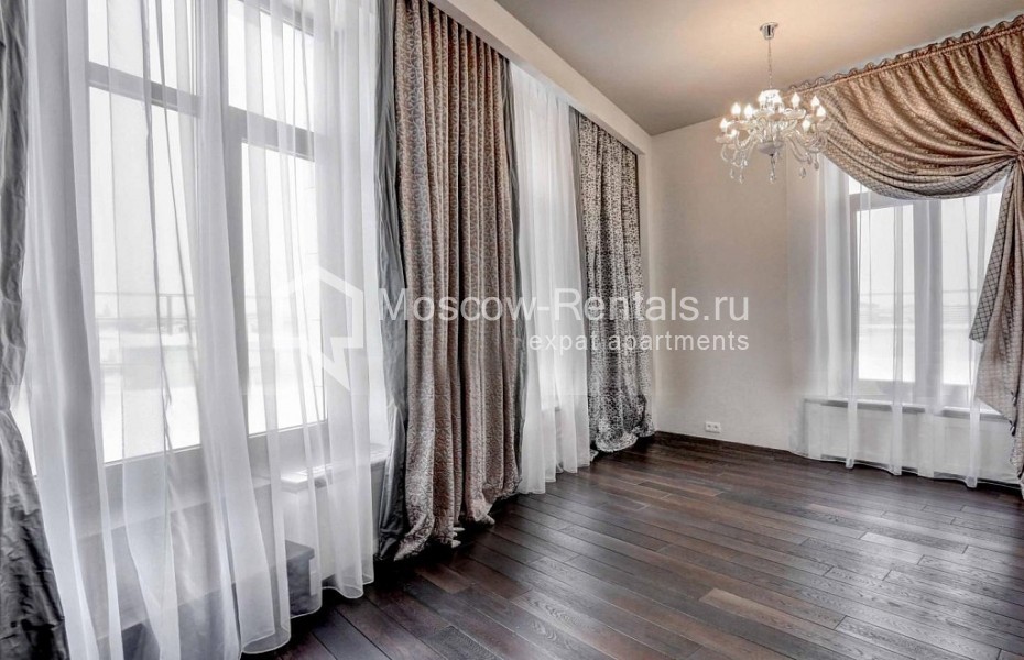 Photo #7 4-room (3 BR) apartment for <a href="http://moscow-rentals.ru/en/articles/long-term-rent" target="_blank">a long-term</a> rent
 in Russia, Moscow, Malaya Polyanka str, 2