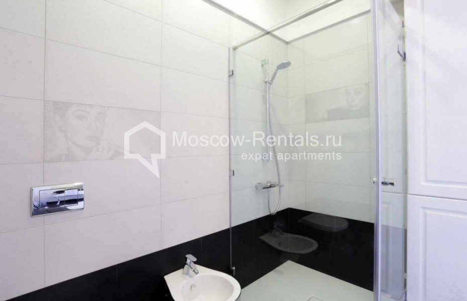 Photo #12 4-room (3 BR) apartment for <a href="http://moscow-rentals.ru/en/articles/long-term-rent" target="_blank">a long-term</a> rent
 in Russia, Moscow, Malaya Polyanka str, 2