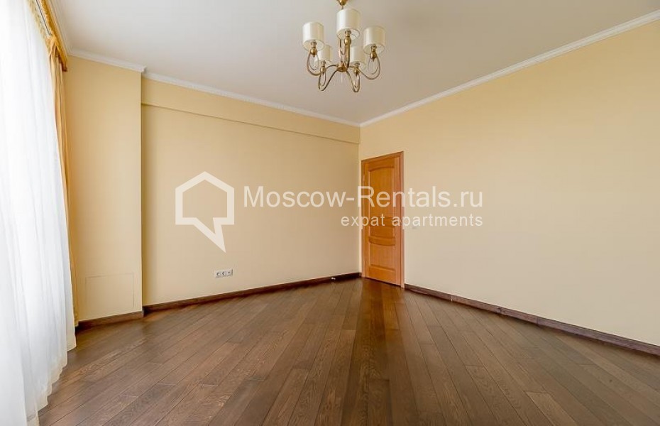 Photo #7 5-room (4 BR) apartment for <a href="http://moscow-rentals.ru/en/articles/long-term-rent" target="_blank">a long-term</a> rent
 in Russia, Moscow, Ivankovskoe shosse, 5