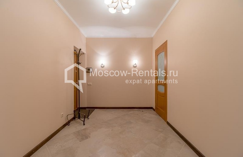 Photo #20 5-room (4 BR) apartment for <a href="http://moscow-rentals.ru/en/articles/long-term-rent" target="_blank">a long-term</a> rent
 in Russia, Moscow, Ivankovskoe shosse, 5