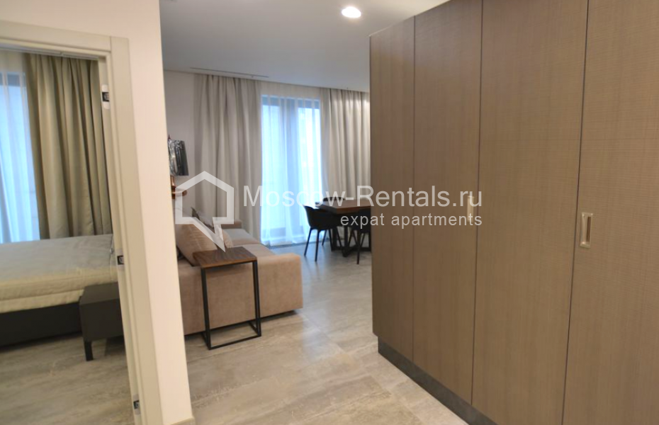 Photo #5 2-room (1 BR) apartment for <a href="http://moscow-rentals.ru/en/articles/long-term-rent" target="_blank">a long-term</a> rent
 in Russia, Moscow, Bolshaya Sadovaya str, 5 к 1