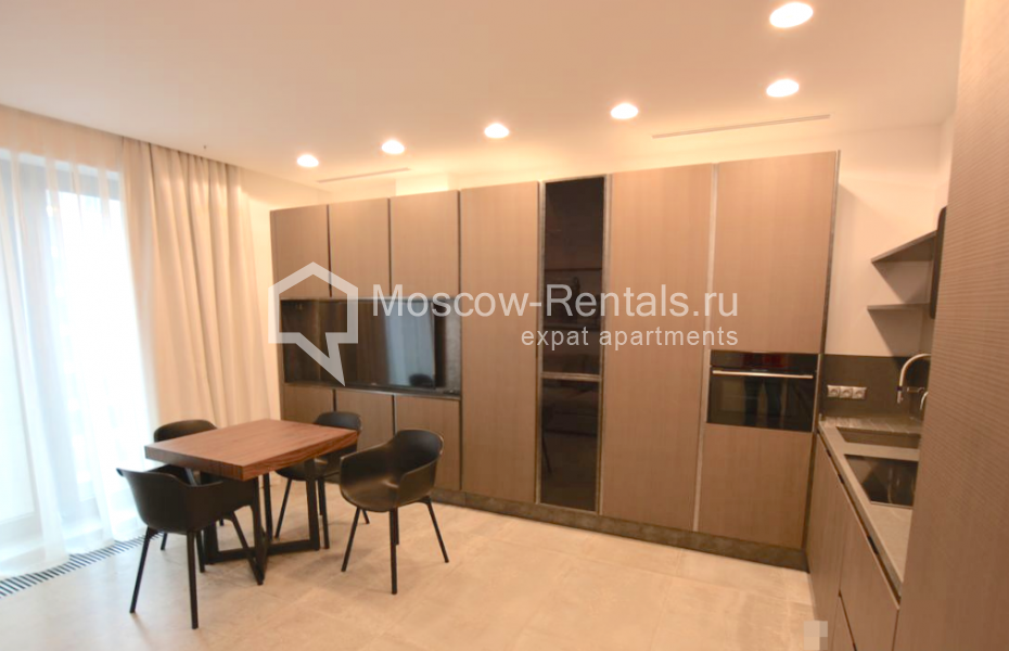 Photo #4 2-room (1 BR) apartment for <a href="http://moscow-rentals.ru/en/articles/long-term-rent" target="_blank">a long-term</a> rent
 in Russia, Moscow, Bolshaya Sadovaya str, 5 к 1