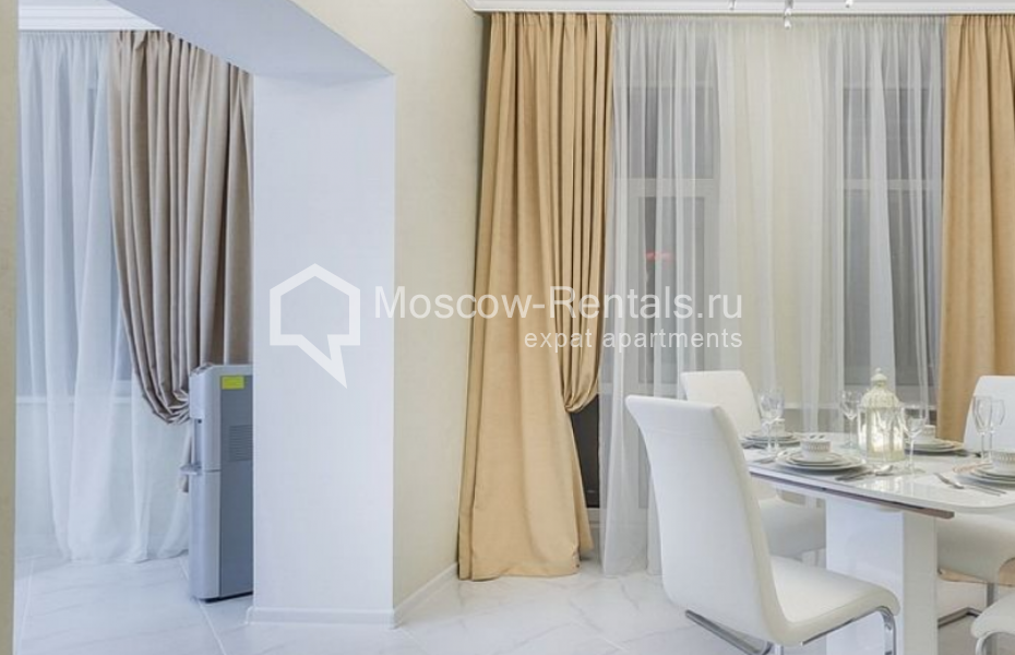 Photo #5 3-room (2 BR) apartment for <a href="http://moscow-rentals.ru/en/articles/long-term-rent" target="_blank">a long-term</a> rent
 in Russia, Moscow, Tatarskaya str, 14