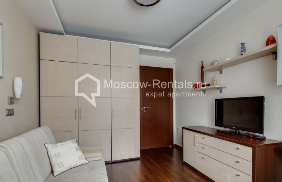 Photo #10 3-room (2 BR) apartment for <a href="http://moscow-rentals.ru/en/articles/long-term-rent" target="_blank">a long-term</a> rent
 in Russia, Moscow, Ozervovskaya emb, 8-14 С 1