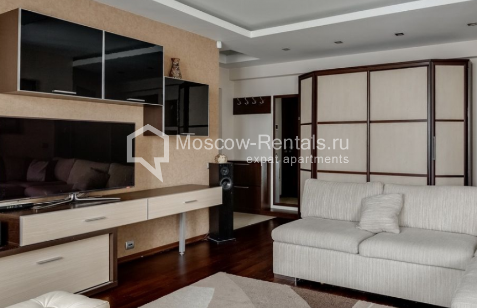Photo #4 3-room (2 BR) apartment for <a href="http://moscow-rentals.ru/en/articles/long-term-rent" target="_blank">a long-term</a> rent
 in Russia, Moscow, Ozervovskaya emb, 8-14 С 1