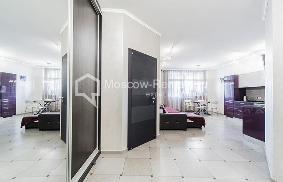 Photo #1 2-room (1 BR) apartment for <a href="http://moscow-rentals.ru/en/articles/long-term-rent" target="_blank">a long-term</a> rent
 in Russia, Moscow, Shabolovka str,10к1