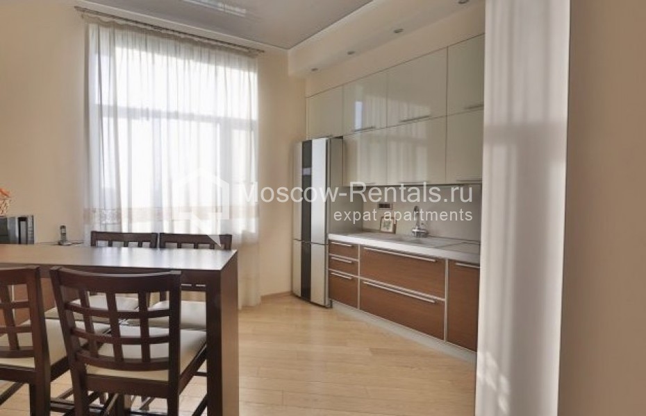 Photo #3 2-room (1 BR) apartment for <a href="http://moscow-rentals.ru/en/articles/long-term-rent" target="_blank">a long-term</a> rent
 in Russia, Moscow, Malaya Sukharevskaya str, 1 С 1