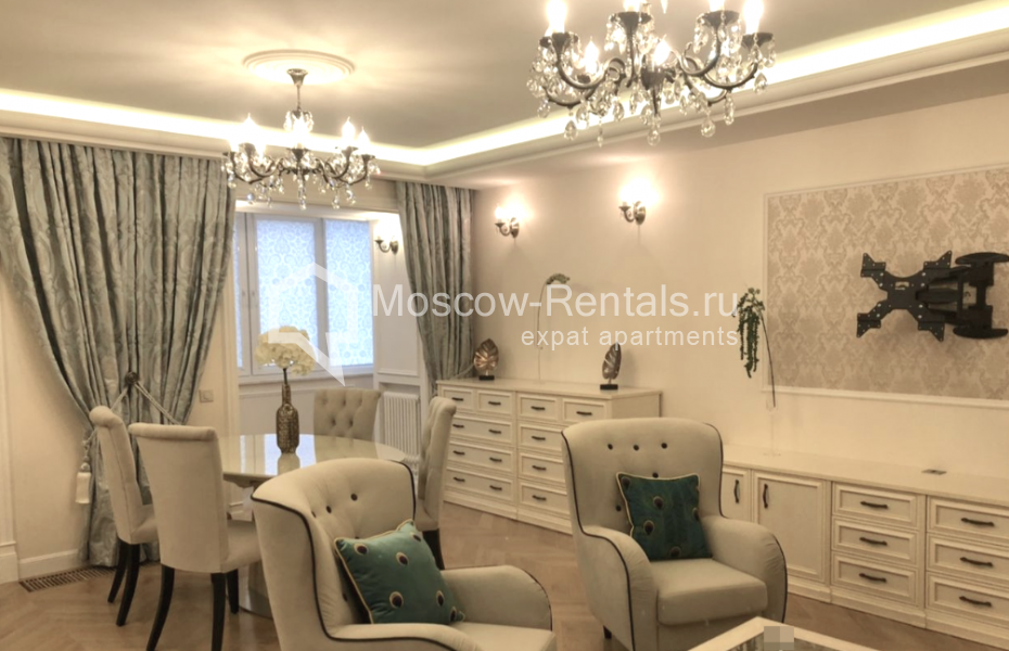 Photo #3 2-room (1 BR) apartment for <a href="http://moscow-rentals.ru/en/articles/long-term-rent" target="_blank">a long-term</a> rent
 in Russia, Moscow, Bryanskaya str, 2