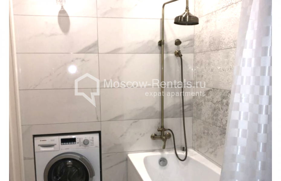 Photo #8 2-room (1 BR) apartment for <a href="http://moscow-rentals.ru/en/articles/long-term-rent" target="_blank">a long-term</a> rent
 in Russia, Moscow, Bryanskaya str, 2