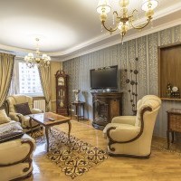 Photo #1 4-room (3 BR) apartment for <a href="http://moscow-rentals.ru/en/articles/long-term-rent" target="_blank">a long-term</a> rent
 in Russia, Moscow, Pokryshkina str, 11