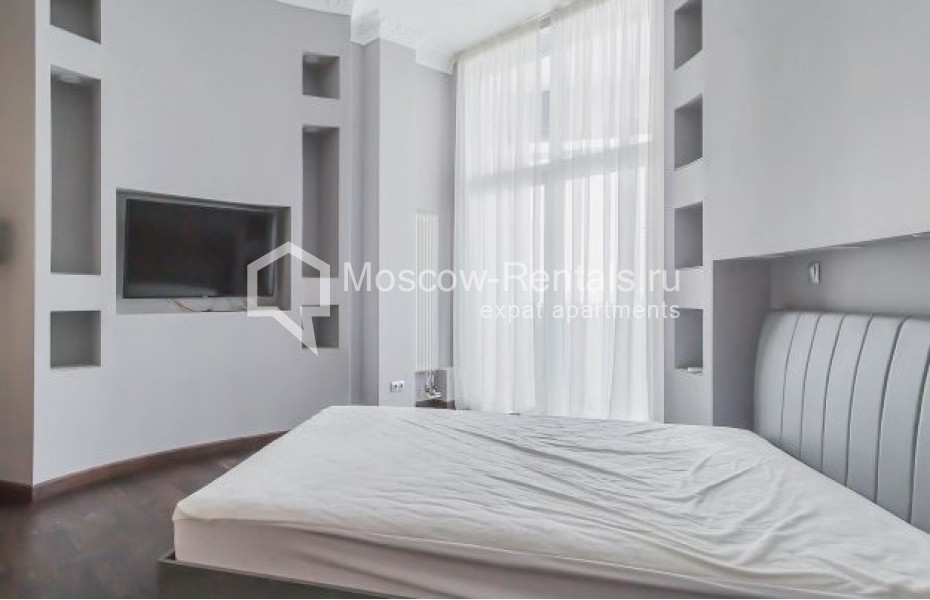 Photo #7 3-room (2 BR) apartment for <a href="http://moscow-rentals.ru/en/articles/long-term-rent" target="_blank">a long-term</a> rent
 in Russia, Moscow, Shabolovka str, 10