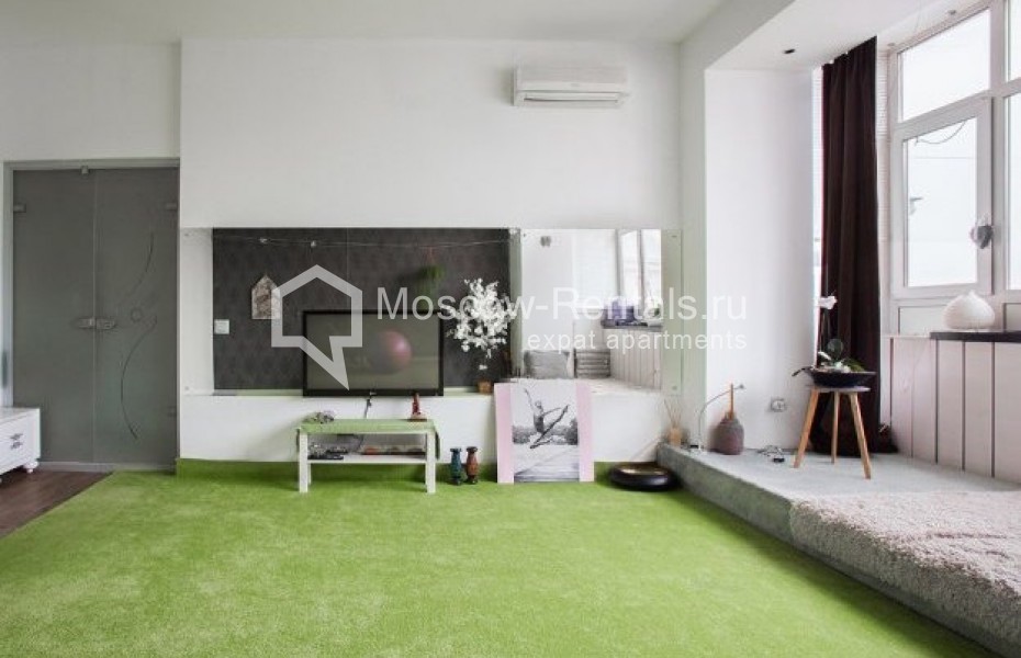 Фото №8 3-комн. кв. в аренду на длительный срок в Россия, Москва, ул Серафимовича, 2