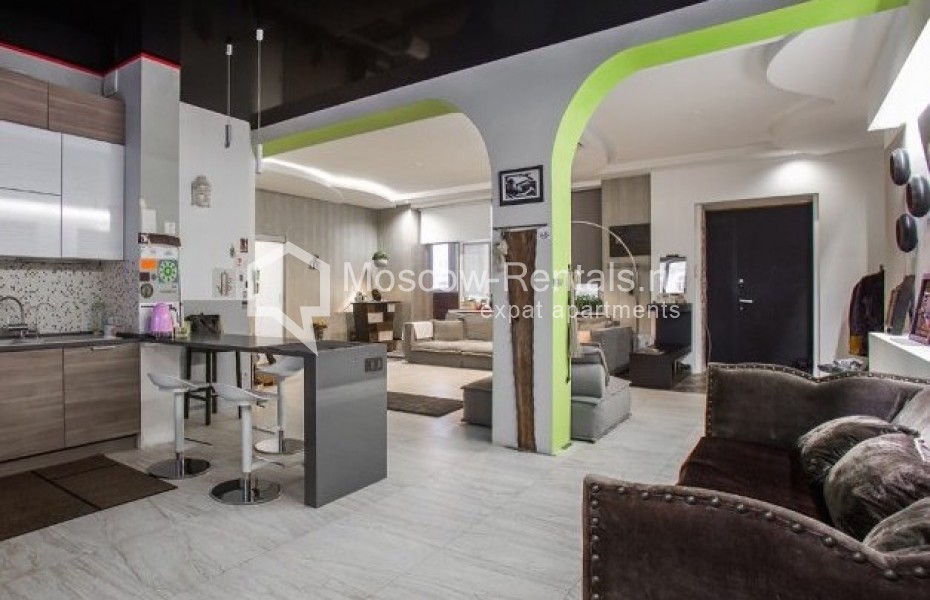 Фото №2 3-комн. кв. в аренду на длительный срок в Россия, Москва, ул Серафимовича, 2