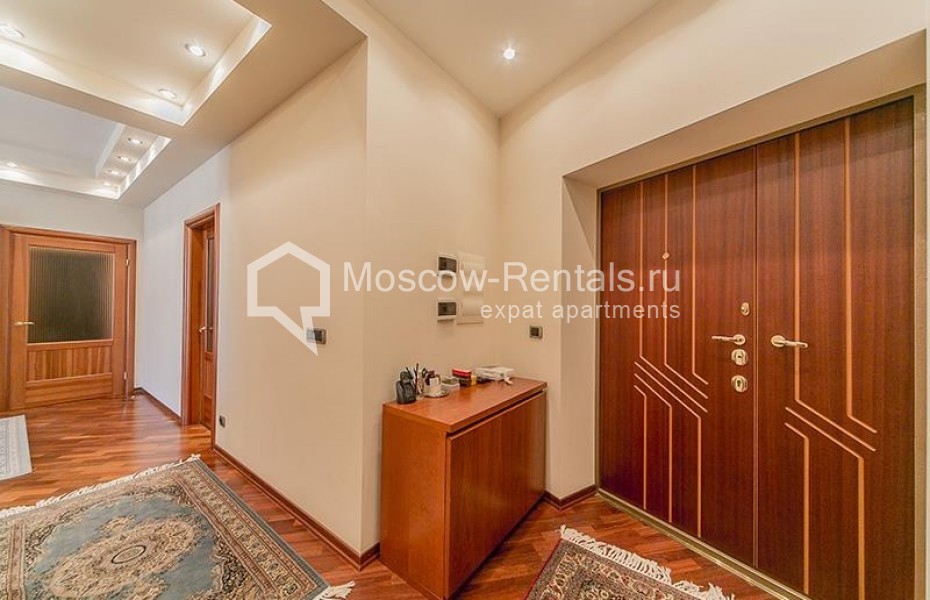 Photo #11 3-room (2 BR) apartment for <a href="http://moscow-rentals.ru/en/articles/long-term-rent" target="_blank">a long-term</a> rent
 in Russia, Moscow, Grokholskyi lane, 28