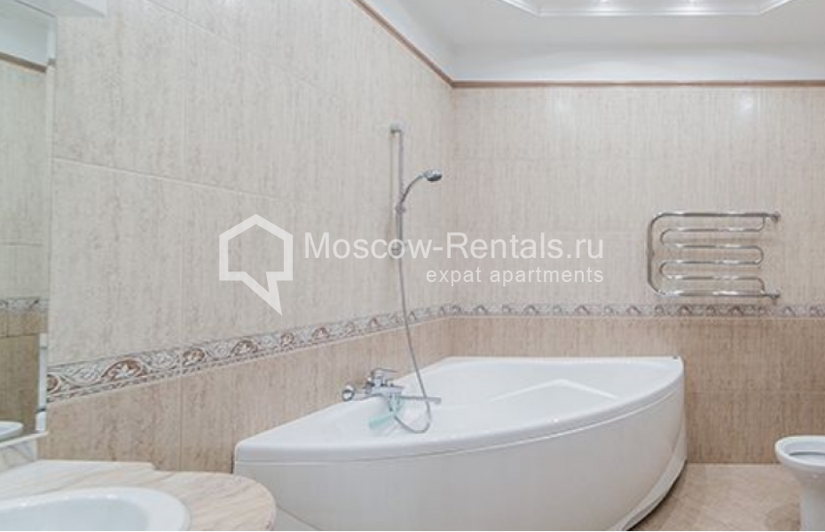 Photo #12 3-room (2 BR) apartment for <a href="http://moscow-rentals.ru/en/articles/long-term-rent" target="_blank">a long-term</a> rent
 in Russia, Moscow, Grokholskyi lane, 28