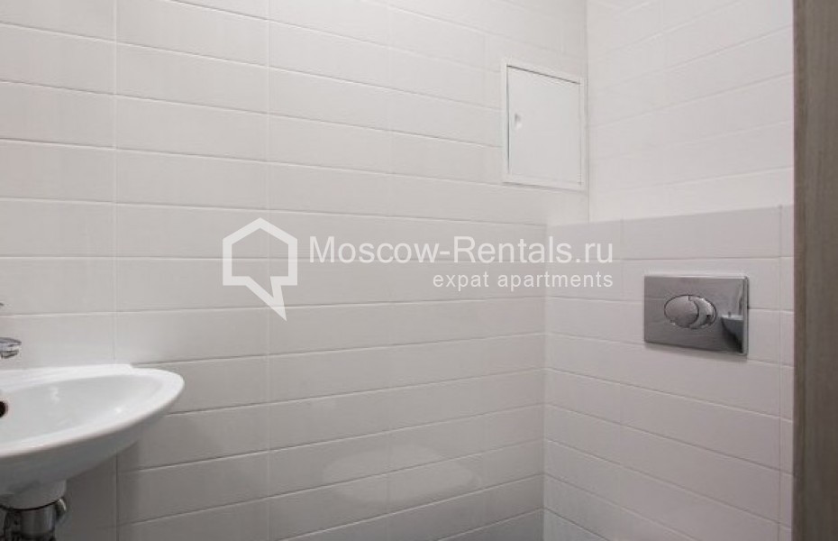 Photo #12 4-room (3 BR) apartment for <a href="http://moscow-rentals.ru/en/articles/long-term-rent" target="_blank">a long-term</a> rent
 in Russia, Moscow, Trekhprudnyi lane, 11/13 С 1