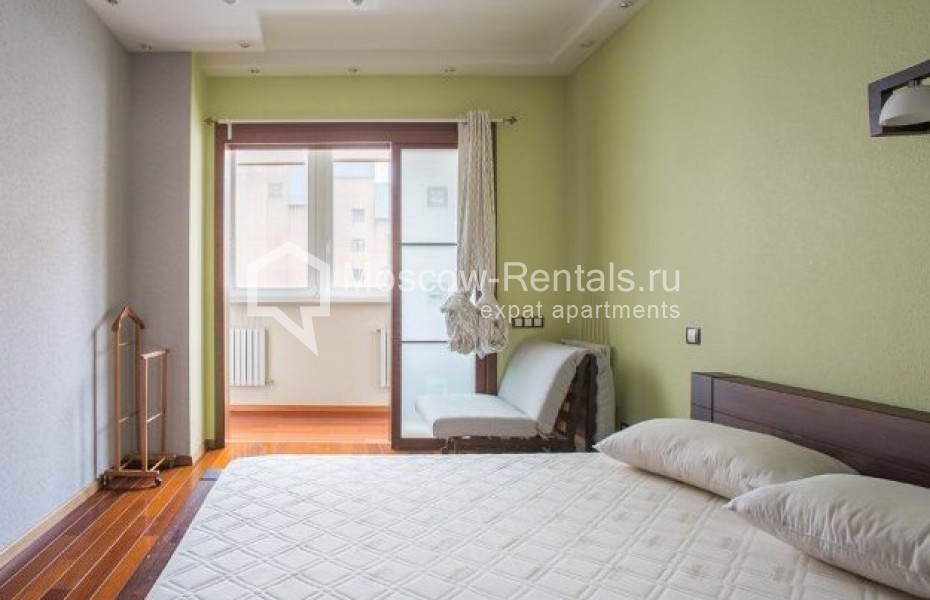 Photo #4 3-room (2 BR) apartment for <a href="http://moscow-rentals.ru/en/articles/long-term-rent" target="_blank">a long-term</a> rent
 in Russia, Moscow, Samotechnaya str, 5