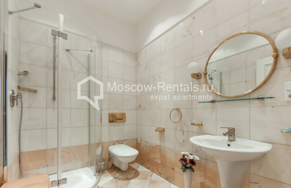 Photo #15 3-room (2 BR) apartment for <a href="http://moscow-rentals.ru/en/articles/long-term-rent" target="_blank">a long-term</a> rent
 in Russia, Moscow, Tsvetnoy blv, 9