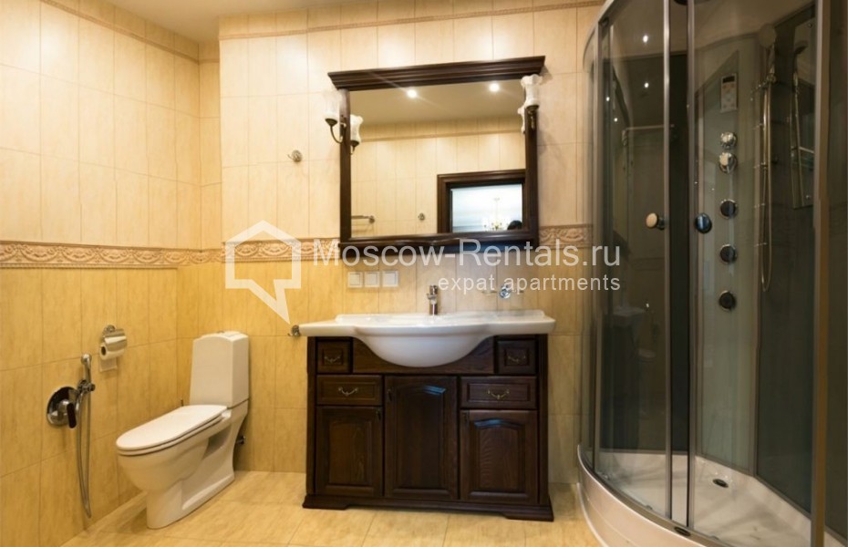 Photo #10 3-room (2 BR) apartment for <a href="http://moscow-rentals.ru/en/articles/long-term-rent" target="_blank">a long-term</a> rent
 in Russia, Moscow, Mytnaya str., 7с1