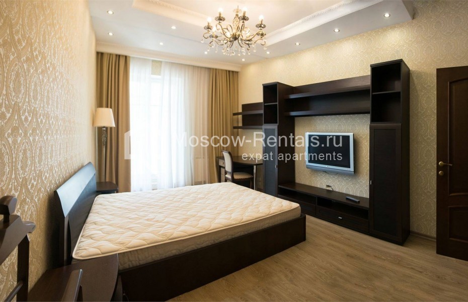 Photo #5 3-room (2 BR) apartment for <a href="http://moscow-rentals.ru/en/articles/long-term-rent" target="_blank">a long-term</a> rent
 in Russia, Moscow, Mytnaya str., 7с1