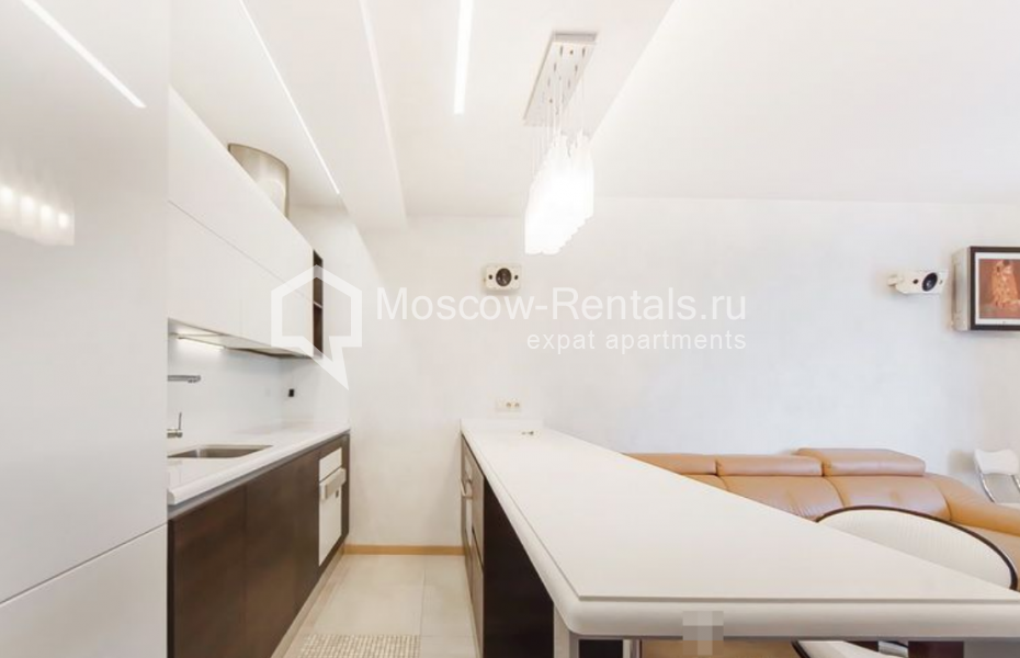 Photo #4 4-room (3 BR) apartment for <a href="http://moscow-rentals.ru/en/articles/long-term-rent" target="_blank">a long-term</a> rent
 in Russia, Moscow, Zoologicheskaya str, 28 С 2