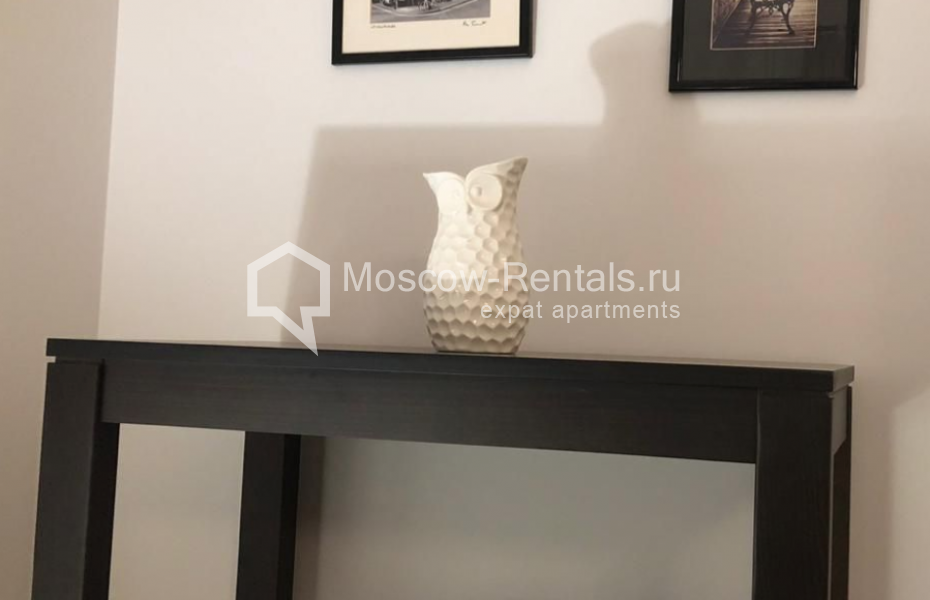 Photo #12 3-room (2 BR) apartment for <a href="http://moscow-rentals.ru/en/articles/long-term-rent" target="_blank">a long-term</a> rent
 in Russia, Moscow, Kotelnicheskaya emb, 25 к 2