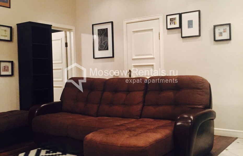 Photo #2 2-room (1 BR) apartment for <a href="http://moscow-rentals.ru/en/articles/long-term-rent" target="_blank">a long-term</a> rent
 in Russia, Moscow, Ulitsa 1812 goda, 7