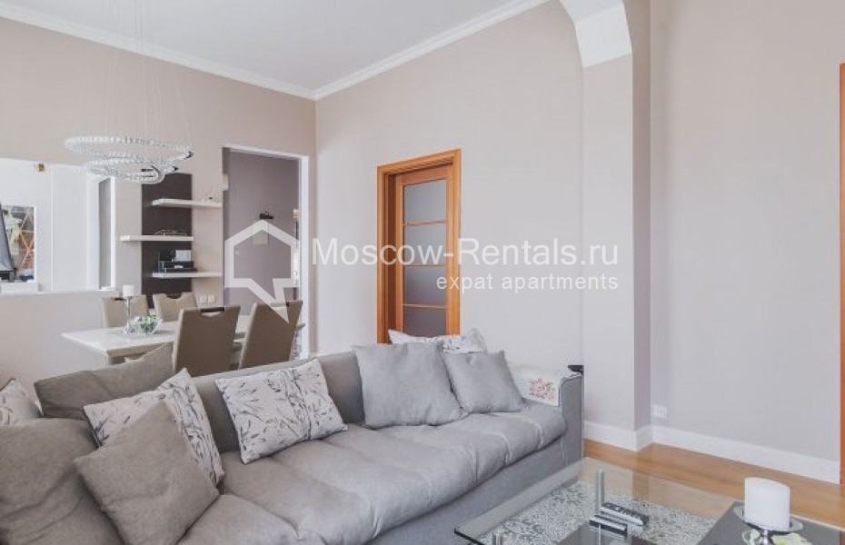 Photo #5 3-room (2 BR) apartment for <a href="http://moscow-rentals.ru/en/articles/long-term-rent" target="_blank">a long-term</a> rent
 in Russia, Moscow, Bolshoi Sergievskyi lane, 18