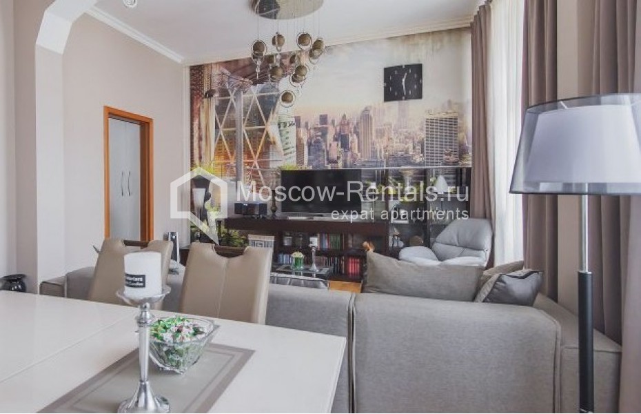 Photo #2 3-room (2 BR) apartment for <a href="http://moscow-rentals.ru/en/articles/long-term-rent" target="_blank">a long-term</a> rent
 in Russia, Moscow, Bolshoi Sergievskyi lane, 18