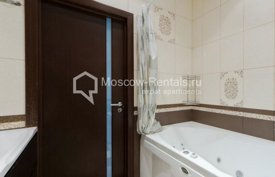 Photo #19 3-room (2 BR) apartment for <a href="http://moscow-rentals.ru/en/articles/long-term-rent" target="_blank">a long-term</a> rent
 in Russia, Moscow, Mira prosp, 44