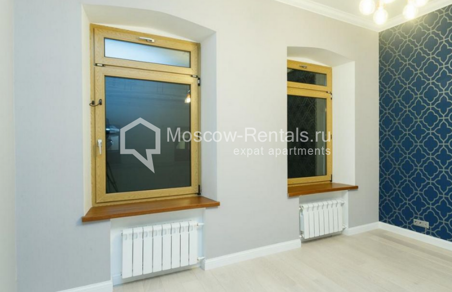 Photo #4 3-room (2 BR) apartment for <a href="http://moscow-rentals.ru/en/articles/long-term-rent" target="_blank">a long-term</a> rent
 in Russia, Moscow, Malaya Bronnaya, 10 С 2