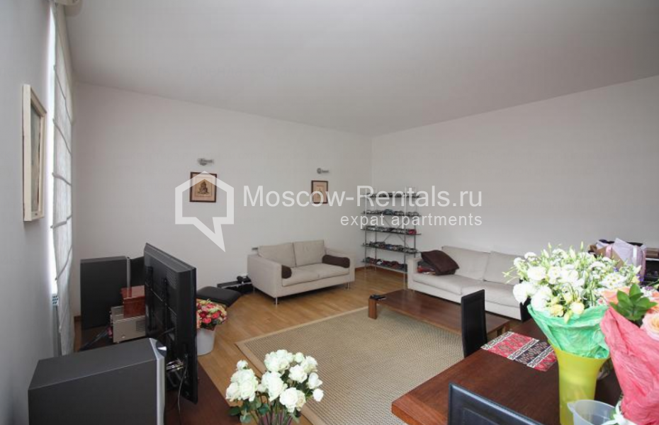 Photo #2 3-room (2 BR) apartment for <a href="http://moscow-rentals.ru/en/articles/long-term-rent" target="_blank">a long-term</a> rent
 in Russia, Moscow, Krasnoproletarskaya str, 7
