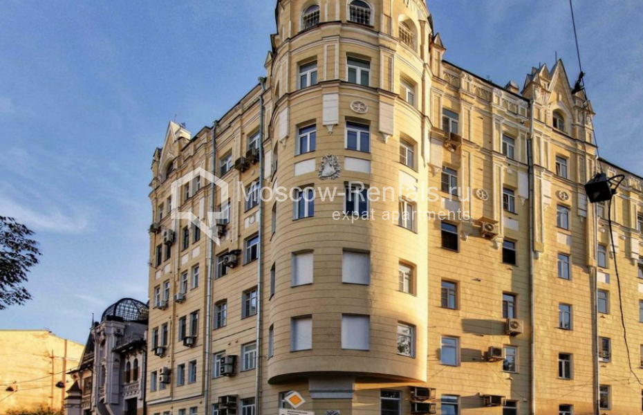 Photo #9 3-room (2 BR) apartment for <a href="http://moscow-rentals.ru/en/articles/long-term-rent" target="_blank">a long-term</a> rent
 in Russia, Moscow, Trekhprudnyi lane, 11/13 С 2