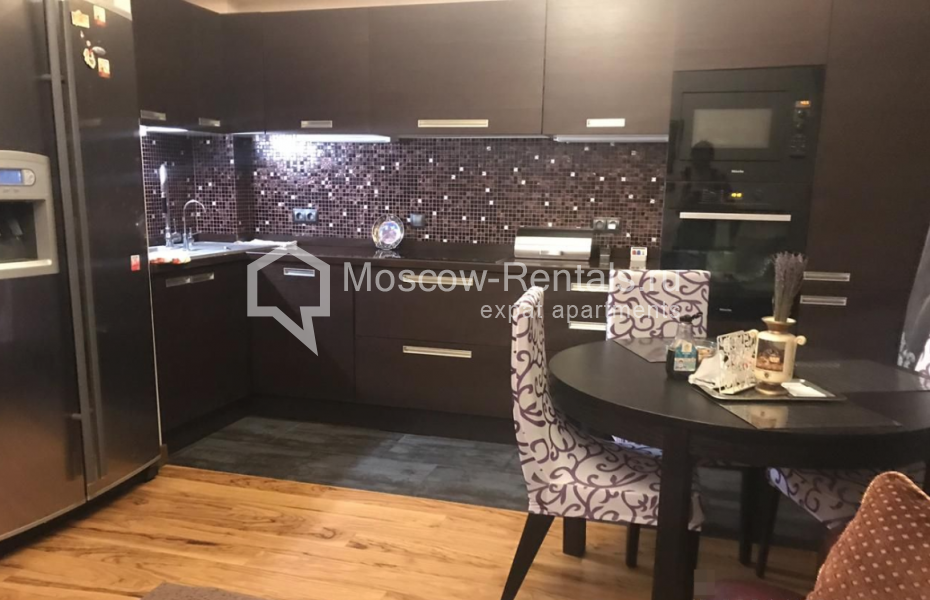 Photo #3 3-room (2 BR) apartment for <a href="http://moscow-rentals.ru/en/articles/long-term-rent" target="_blank">a long-term</a> rent
 in Russia, Moscow, Bolshoi Kozikhinskyi lane, 23