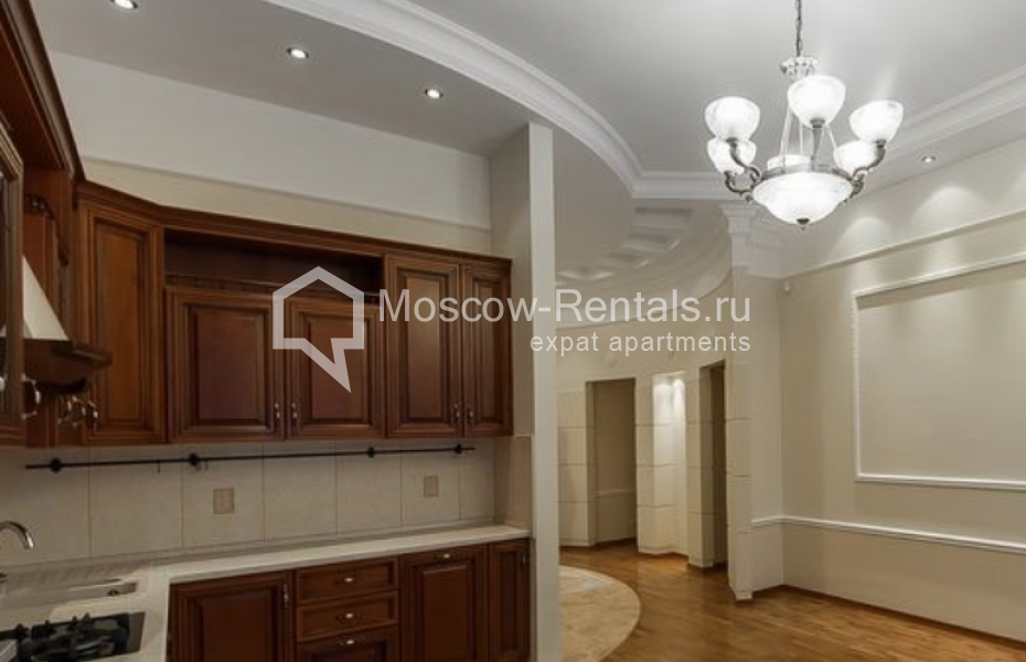 Photo #1 4-room (3 BR) apartment for <a href="http://moscow-rentals.ru/en/articles/long-term-rent" target="_blank">a long-term</a> rent
 in Russia, Moscow, Kozikhinskyi lane, 8