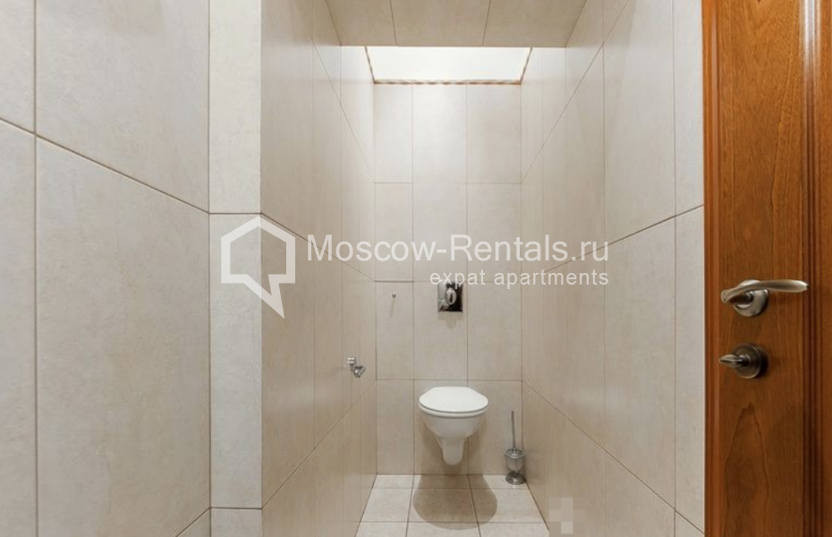 Photo #16 4-room (3 BR) apartment for <a href="http://moscow-rentals.ru/en/articles/long-term-rent" target="_blank">a long-term</a> rent
 in Russia, Moscow, Kozikhinskyi lane, 8