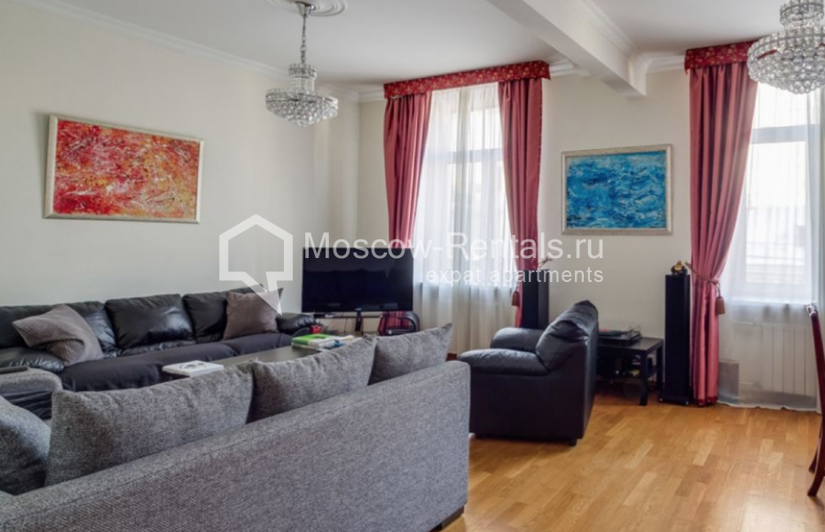 Photo #1 3-room (2 BR) apartment for <a href="http://moscow-rentals.ru/en/articles/long-term-rent" target="_blank">a long-term</a> rent
 in Russia, Moscow, Brusov lane, 8-10С1