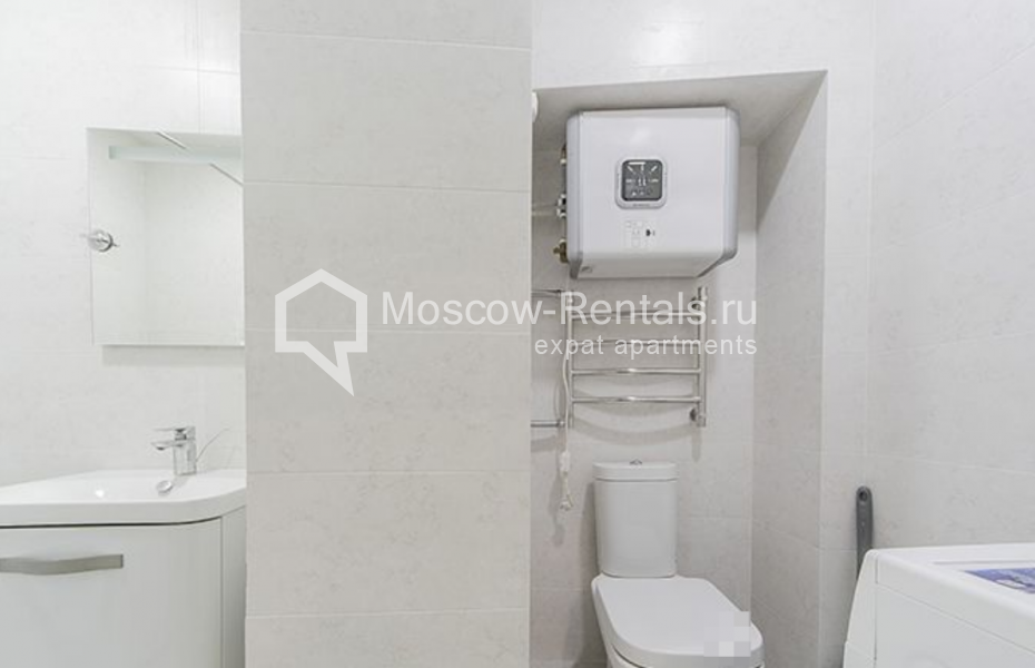 Photo #5 3-room (2 BR) apartment for <a href="http://moscow-rentals.ru/en/articles/long-term-rent" target="_blank">a long-term</a> rent
 in Russia, Moscow, Tverskaya str, 27С1