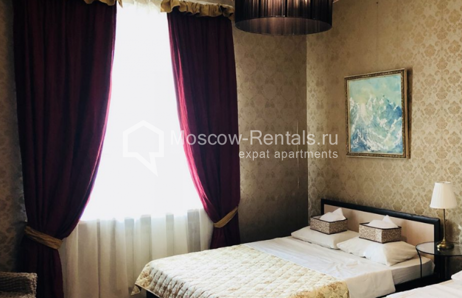 Photo #6 3-room (2 BR) apartment for <a href="http://moscow-rentals.ru/en/articles/long-term-rent" target="_blank">a long-term</a> rent
 in Russia, Moscow, Sadovaya-Kudrinskaya str, 8/12
