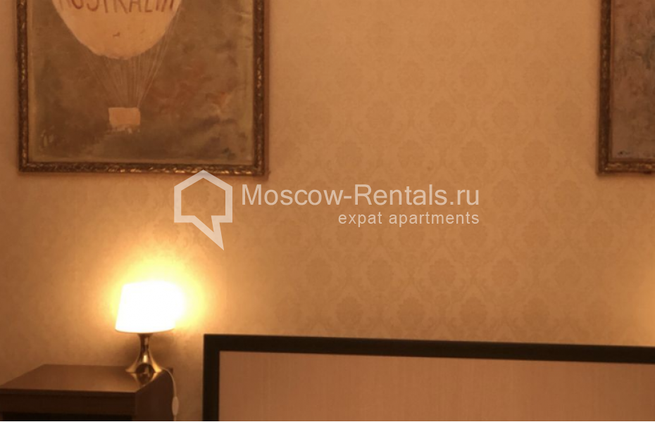 Photo #10 3-room (2 BR) apartment for <a href="http://moscow-rentals.ru/en/articles/long-term-rent" target="_blank">a long-term</a> rent
 in Russia, Moscow, Sadovaya-Kudrinskaya str, 8/12