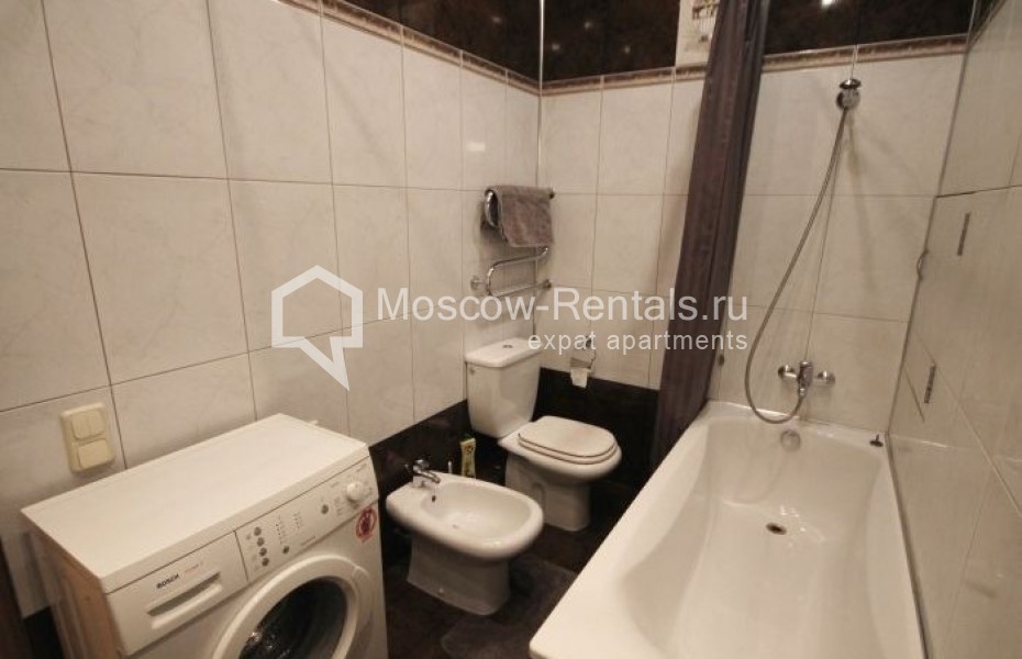 Photo #5 2-room (1 BR) apartment for <a href="http://moscow-rentals.ru/en/articles/long-term-rent" target="_blank">a long-term</a> rent
 in Russia, Moscow, Trekhprudnyi lane, 5