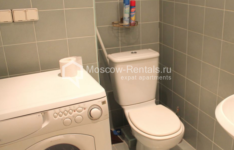 Photo #10 2-room (1 BR) apartment for <a href="http://moscow-rentals.ru/en/articles/long-term-rent" target="_blank">a long-term</a> rent
 in Russia, Moscow, Gazetnyi lane, 1/12