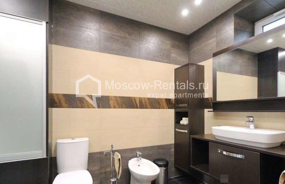 Photo #17 3-room (2 BR) apartment for <a href="http://moscow-rentals.ru/en/articles/long-term-rent" target="_blank">a long-term</a> rent
 in Russia, Moscow, Nikitskyi blv, 9