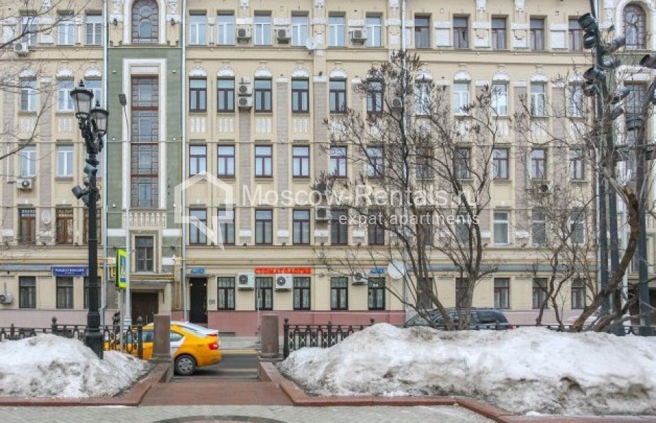 Photo #13 3-room (2 BR) apartment for <a href="http://moscow-rentals.ru/en/articles/long-term-rent" target="_blank">a long-term</a> rent
 in Russia, Moscow, Rozhdestvenskyi blv, 17
