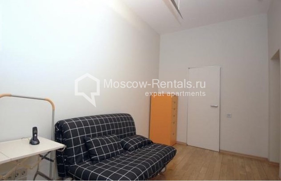 Photo #7 3-room (2 BR) apartment for <a href="http://moscow-rentals.ru/en/articles/long-term-rent" target="_blank">a long-term</a> rent
 in Russia, Moscow, Merzlyakovskyi lane, 13
